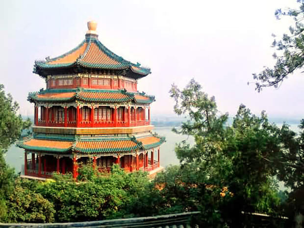 Rolling Around Beijing: A Wheelchair User’s Travel Guide