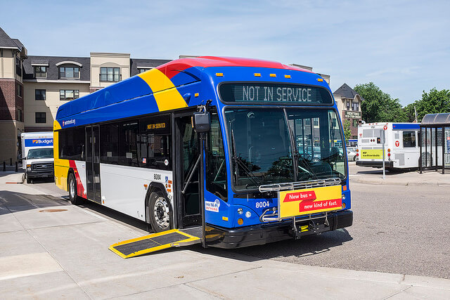 wheelchair accessible taxi transportation minneapolis st paul 