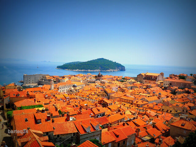 Dubrovnik on Wheels: Where to Eat and What to Do as a Wheelchair User