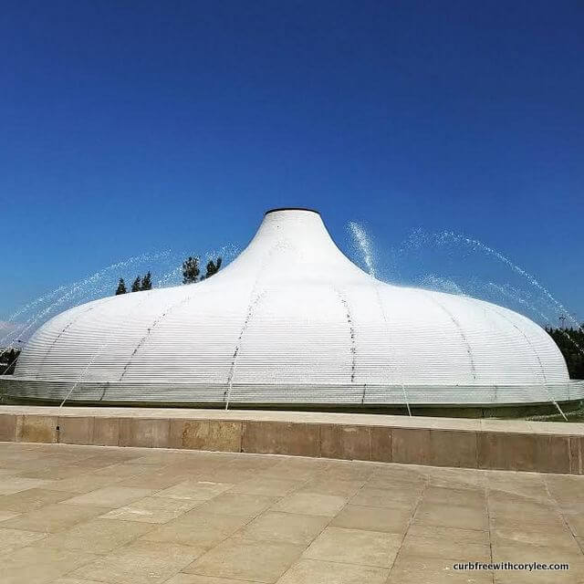 Shrine of the Book at the Israel Museum, wheelchair accessible things to do jerusalem israel, wheelchair travel, things to do in Jerusalem, holidays for wheelchair users 