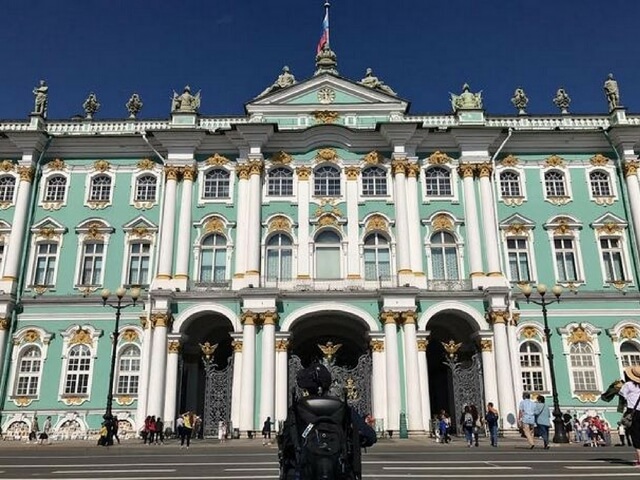 From Russia, With Love: One Day in Saint Petersburg as a Wheelchair User