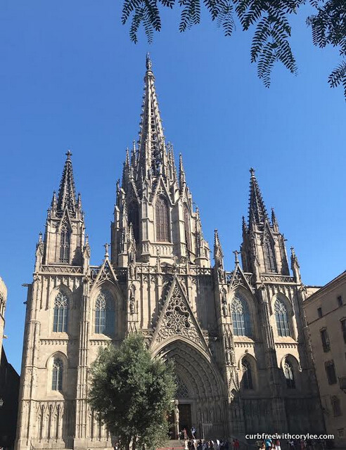 Barcelona wheelchair access guide, things to do in barcelona, barcelona tourist information, wheelchair accessible barcelona, barcelona travel guide, barcelona cathedral