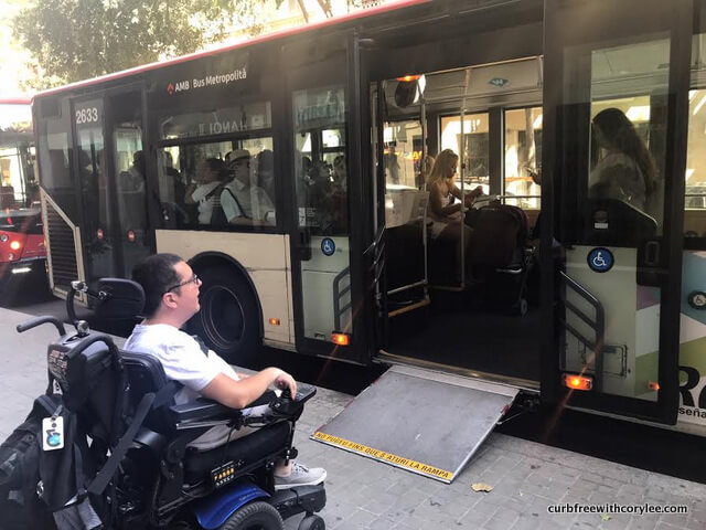 Barcelona wheelchair access guide, things to do in barcelona, barcelona tourist information, wheelchair accessible barcelona, barcelona travel guide, bus accessibility barcelona