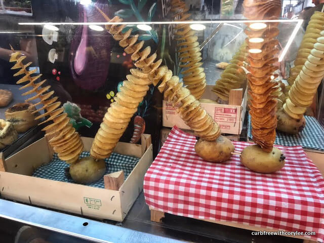 Barcelona wheelchair access guide, things to do in barcelona, barcelona tourist information, wheelchair accessible barcelona, barcelona travel guide