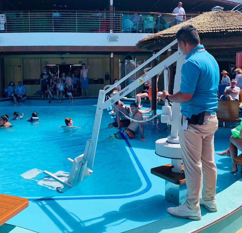  Carnival Horizon wheelchair accessible