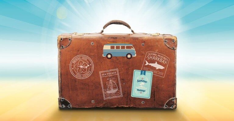 Expert Travel Hacks for Students on a Budget